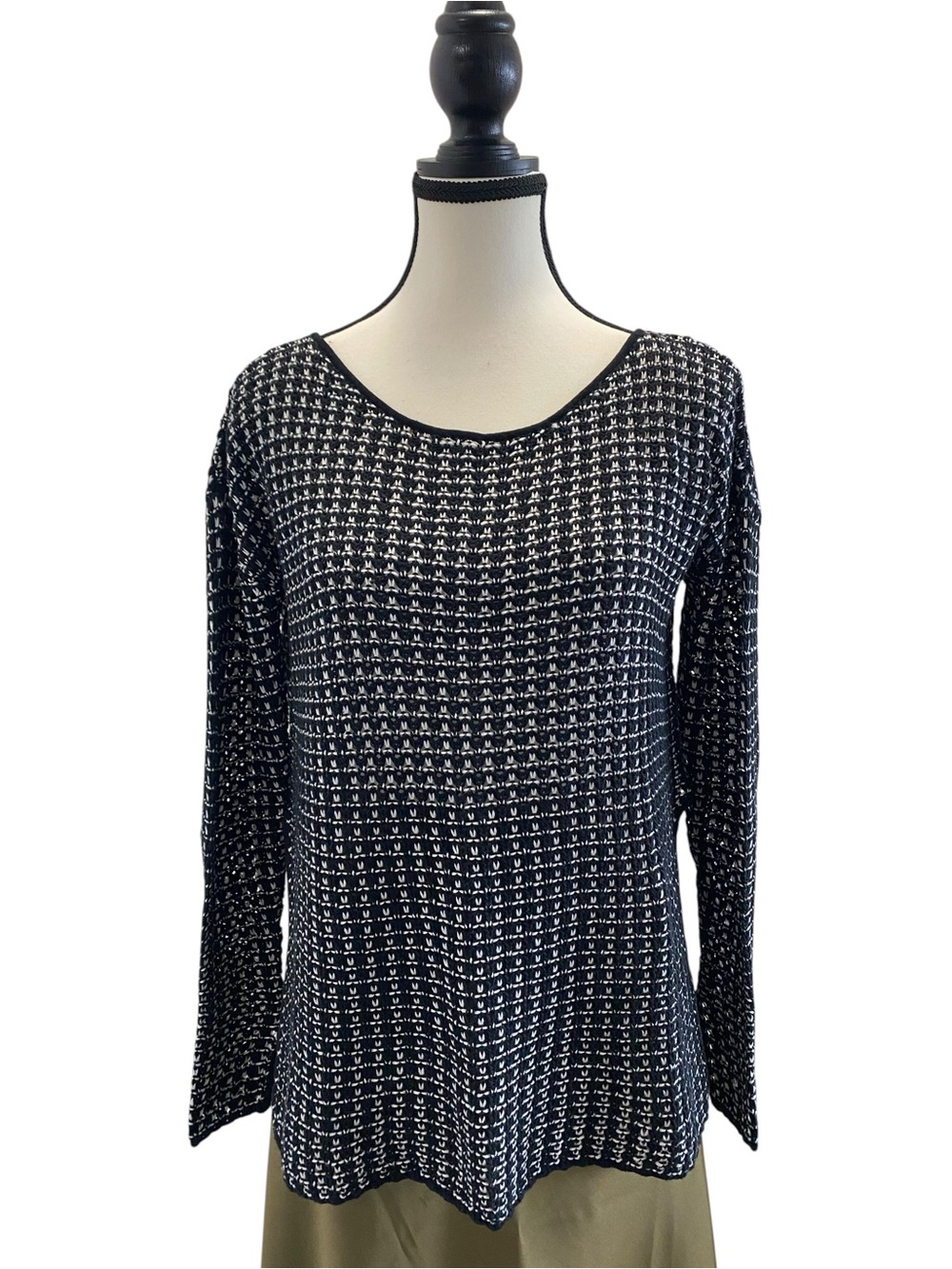 Aritzia Wilfred Black and White Knit Sweater silk cotton cashmere oversized fit